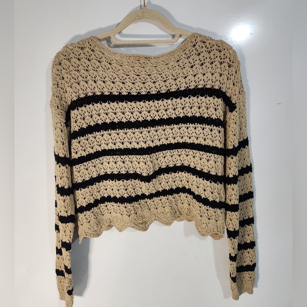 House Of Harlow Crochet Cropped Striped Sweater, Size M - Picture 4 of 8